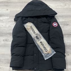 Canada Goose W Fur