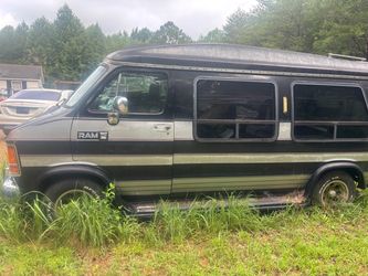1989 Dodge Ram Van