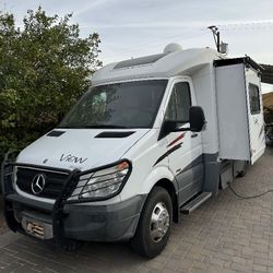2010 Mercedes-Benz Sprinter 3500 Motorhome