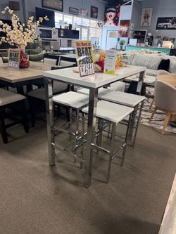 Beautiful Bar set! Easy financing! 🔥💜✨