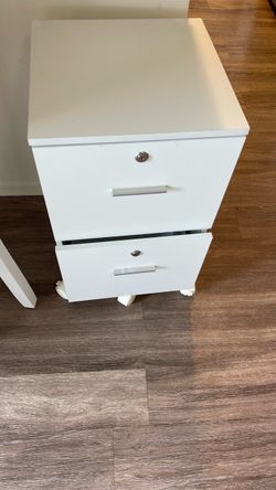 File cabinet