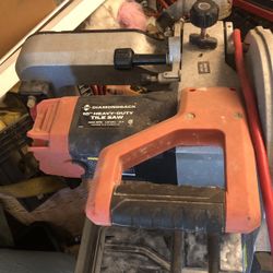 Diamondback Tile Saw
