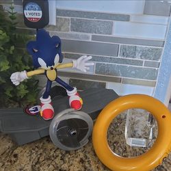 Sonic the Hedgehog Action Figure with Accessories