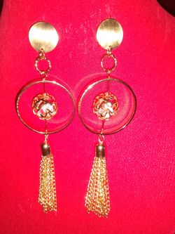 Fashion earrings