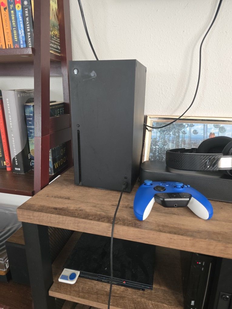 Xbox Series X 1 TB with 2 Controllers