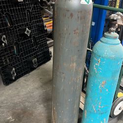 Gas Cylinder 200. C FT