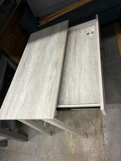 White Wood-Grain Desk with Drawer