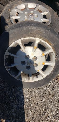 16" NISSAN RIMS