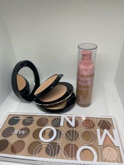 Amuse Makeup Bundle – Foundation, Powder & Eyeshadow Palette