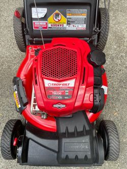 Troy-Bilt TB230 Self Propelled Lawn Mower