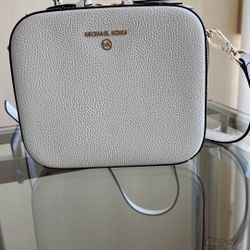 NWT MICHAEL Michael Kors Jet Set Medium Pebbled Leather Crossbody Bag OpticWhite