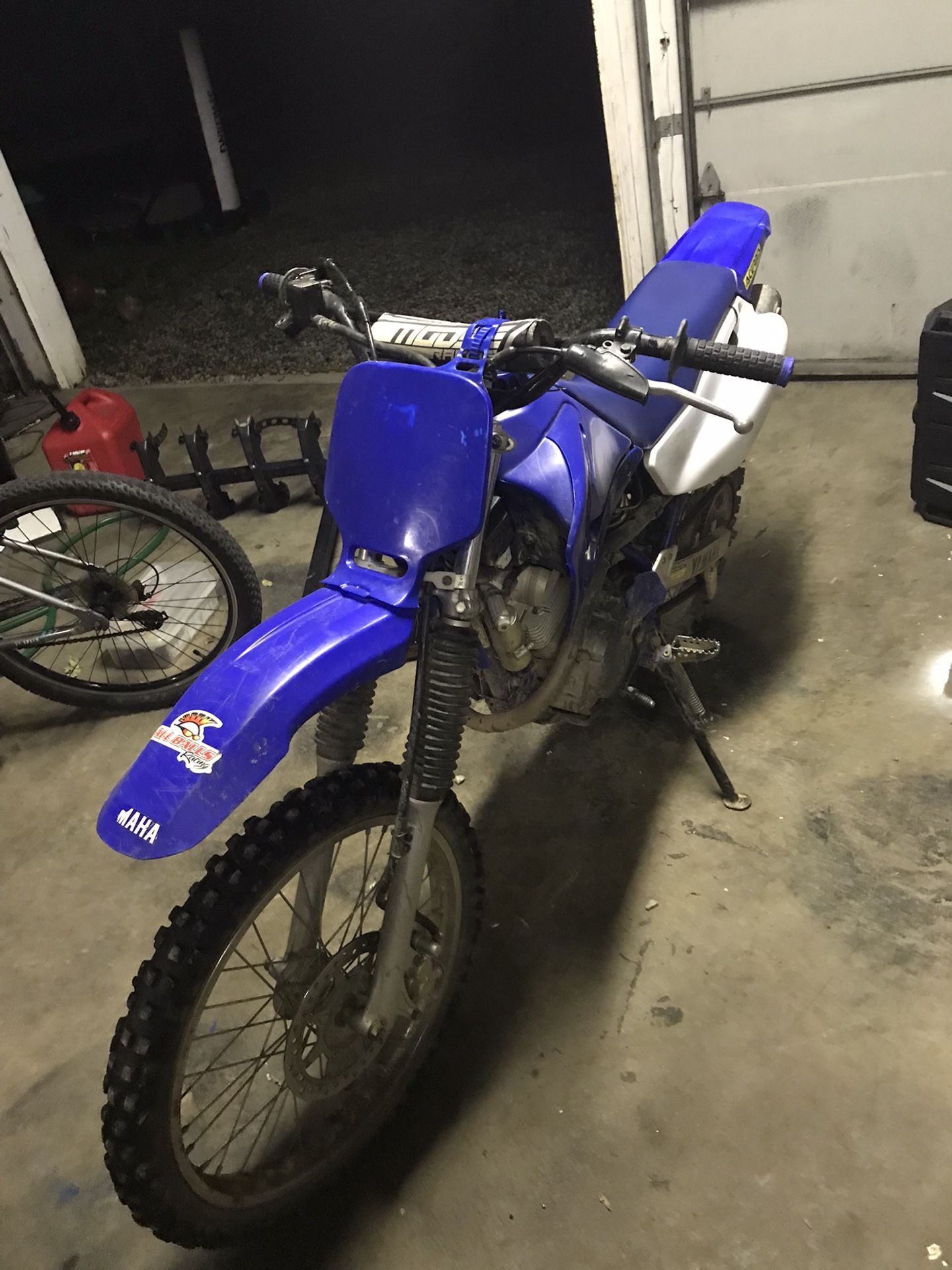Ttr125le