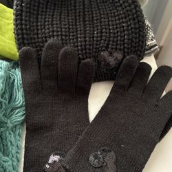 Beanie Disney And Gloves