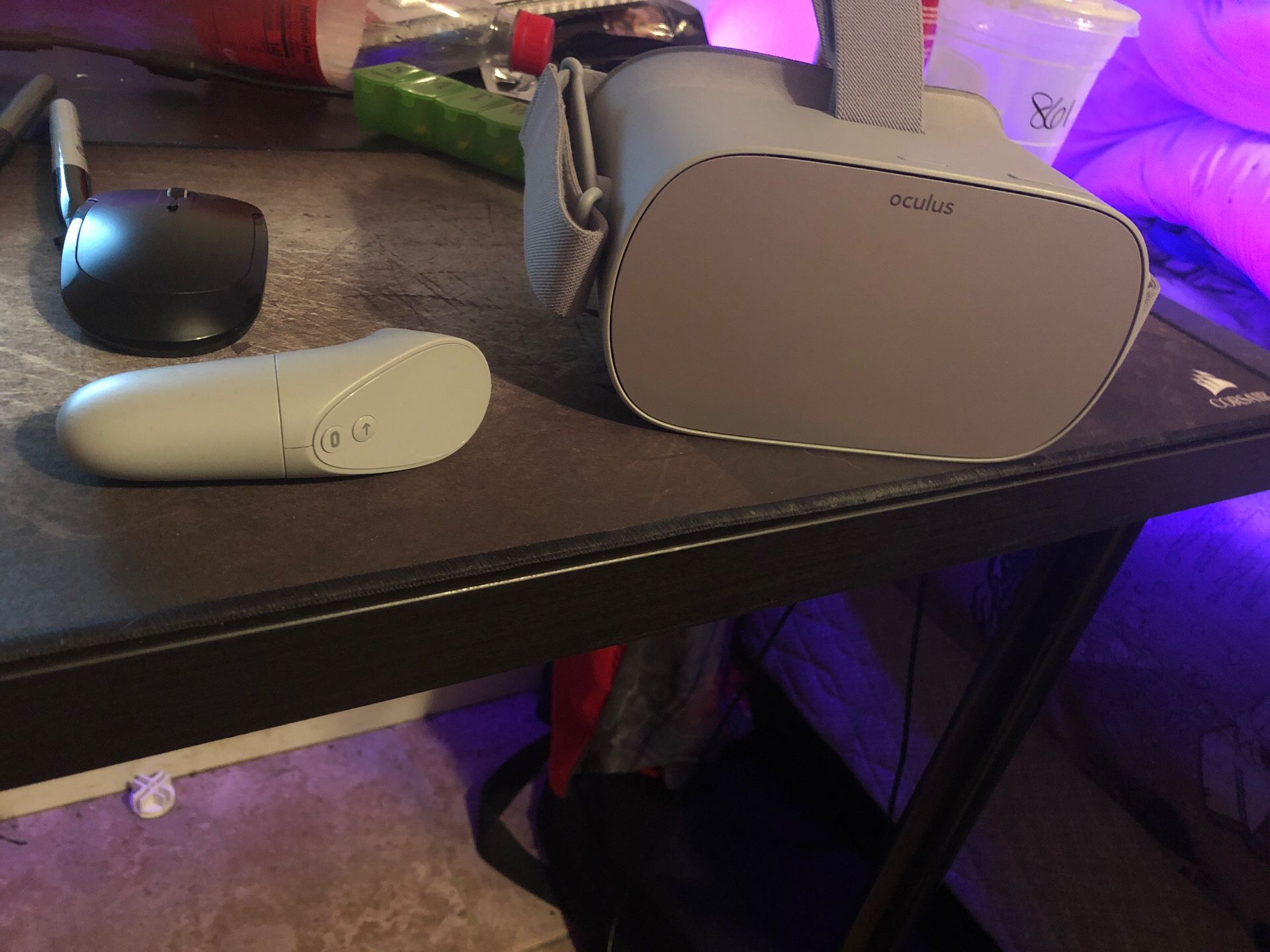 Oculus go vr headset