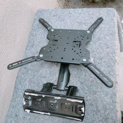 A/V wall mount
