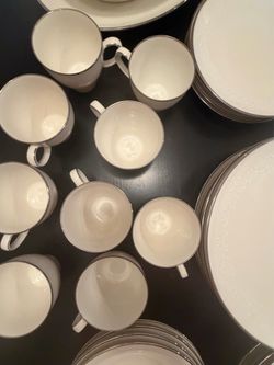 Vintage Noritake Ivory China Lorelei 7541 Japan Dinnerware Set w/ Serving Pieces