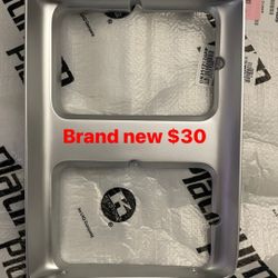 C10 Bezel