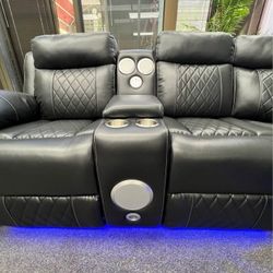 ❄️💥Brand New Luxury Leather Black Recliner Sofa W/ LED Lights, BT Speakers, Cup Holders • Pay After Delivery 🚚