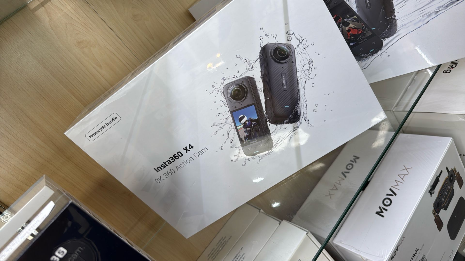 Insta360 X4 Combo 