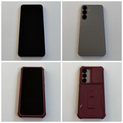 Samsung Galaxy S25+ 256GB Silver Shadow in good condition and unlocked to work on any carrier.