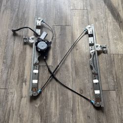 Front Passenger Side Power Window Regulator w/ Motor For 2004-2015 Nissan Titan