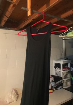 Women’s long black dress size Small