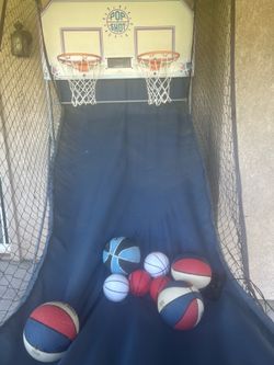 Foldable pop a shot