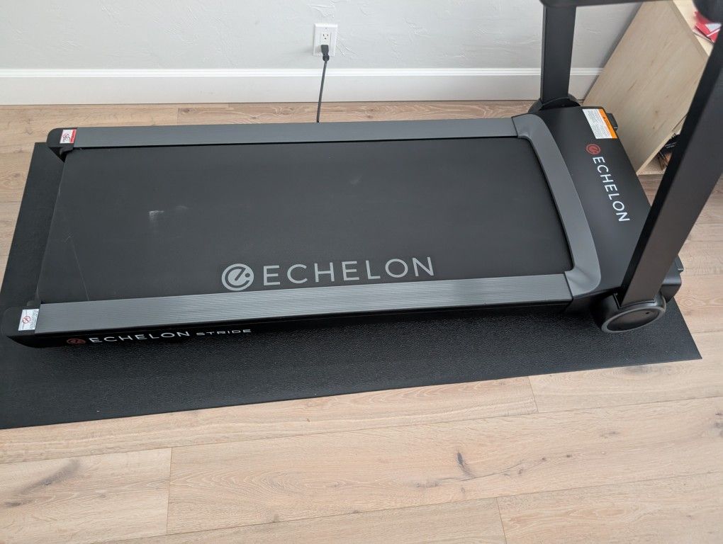 Echelon Treamill