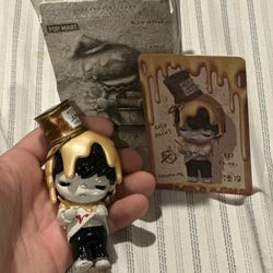 Hirono Reshape “Drowning” Collectable Figure