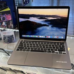 MacBook Pro 13” M1 16GB 1TB
