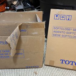 Toto Drake Soft Close Lid And Tank