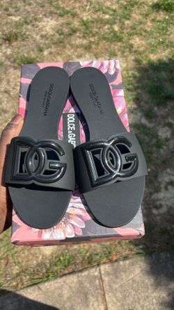 Dolce and gabbana slides