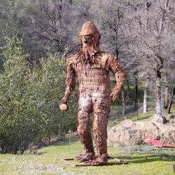 BIGFOOT  Metal Art Statue