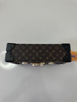 Louis Vuitton Reverse Monogram Petite Malle Bag Pre-owned for Sale in  Lindenhurst, NY - OfferUp
