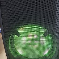 400 W ION Bluetooth Speaker