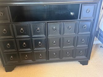 Night stand/dresser