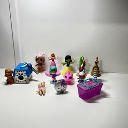 Disney  &. Mix toys   !
