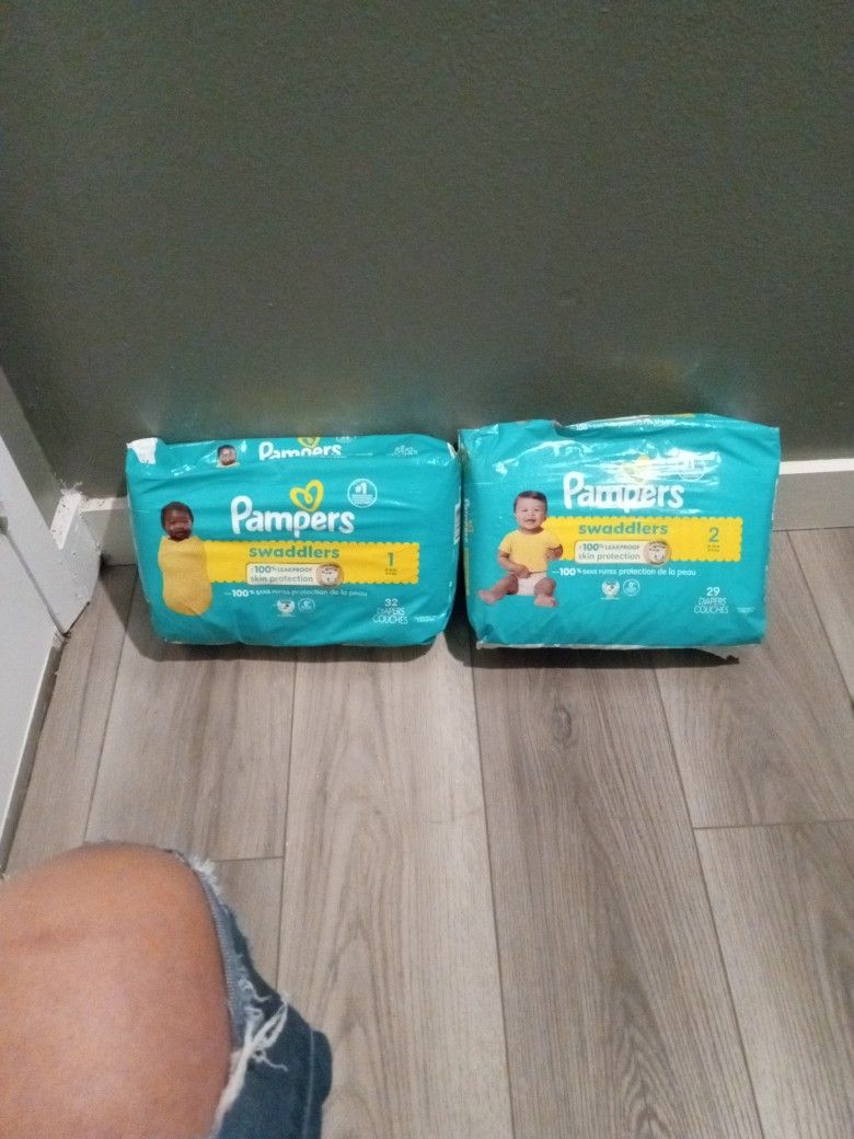 Pampers 