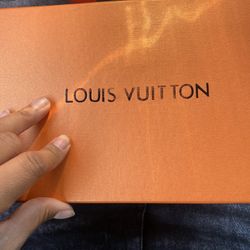 Louis Vuitton 