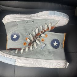 Converse  Chuck  Taylor Size 7.5