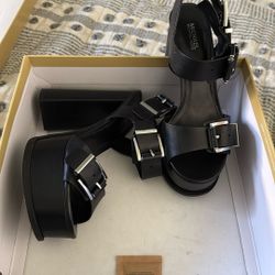 Micheal Kors Platform Sandal