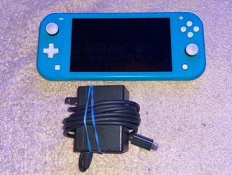BLUE NINTENDO SWITCH LITE HANDHELD CONSOLE WITH VIDEO GAME & CHARGER