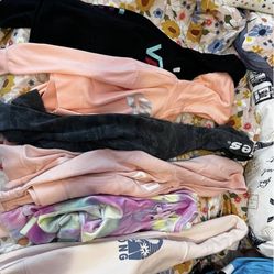 Girls Sweatshirts Size Medium