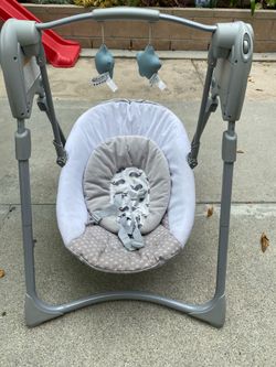 Graco Slim Spaces Compact Baby Swing - Humphry