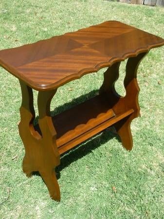 Small Side End Table Magazine Rack Furniture In Peoria Az Offerup