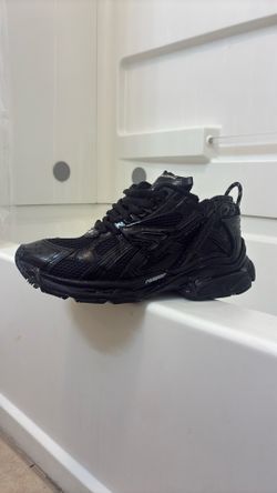 Balenciaga Runners