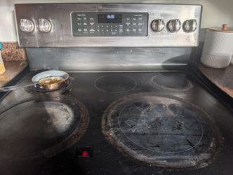 GE electric oven for sale (you haul)