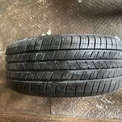 225/50/17 Goodyear Tire Like New $60 Installed