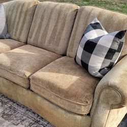 Couch and Loveseat Set - Brown (DELIVERY AVAILABLE)