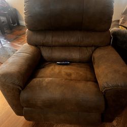Power Lift lazy boy Recliner 